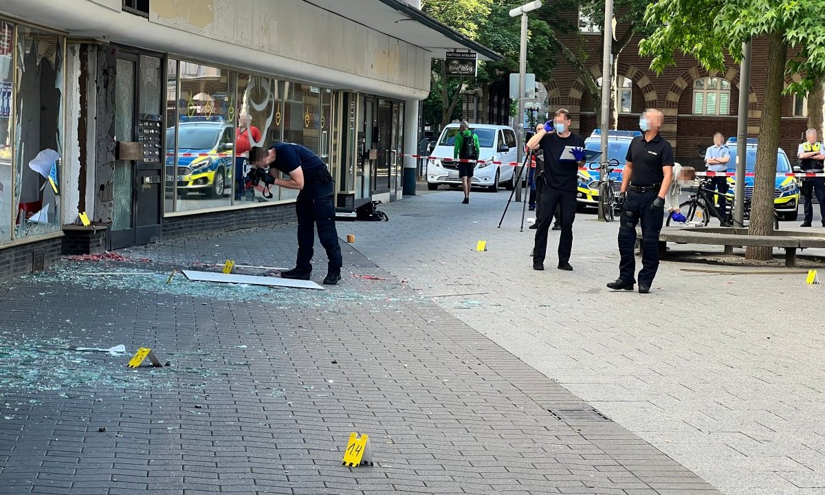 oberhausen-explosion-die-linke-linke-zentrum-fußgängerzone.jpg