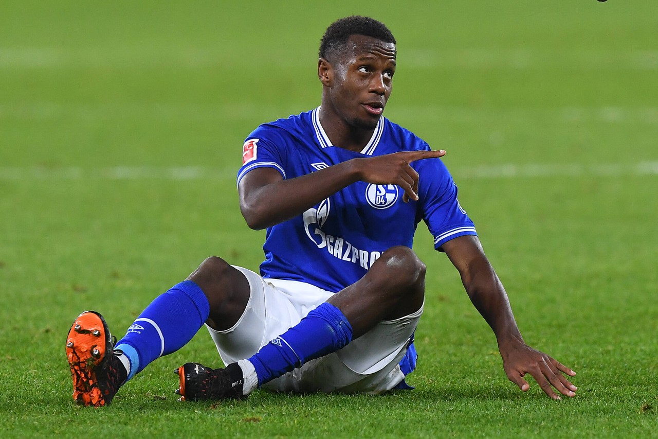 Der FC Schalke 04 und Hamza Mendyl haben sich endgültig getrennt.