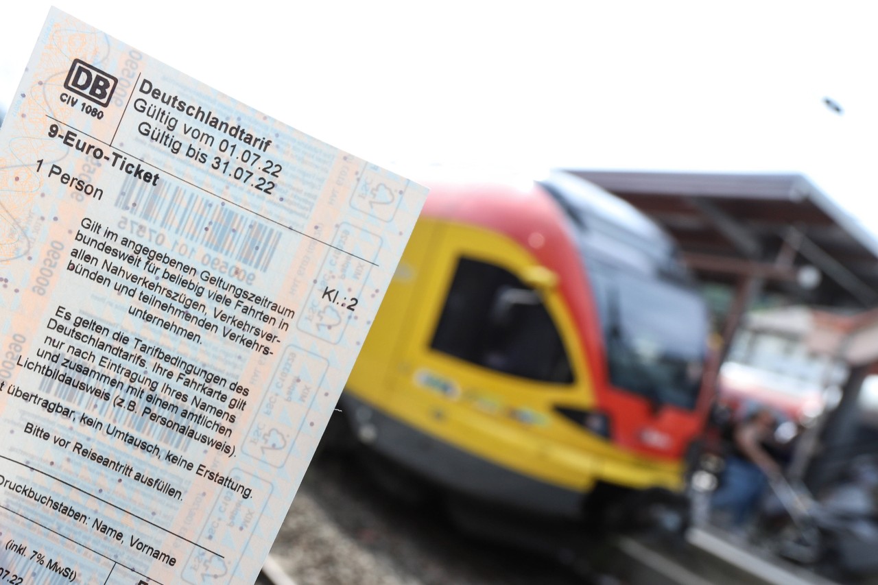 Deutsche Bahn: Geht das 9-Euro-Ticket bald in die Verlängerung? (Symbolbild)