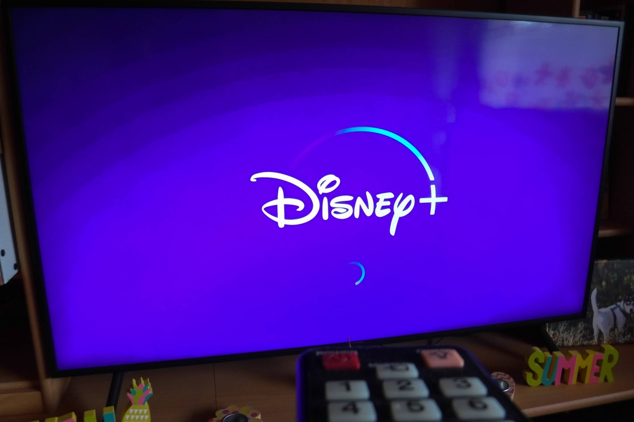 Disney+ kündigt eine Preiserhöhung in den USA an, die auch bald die Kunden in Deutschland betreffen könnte.