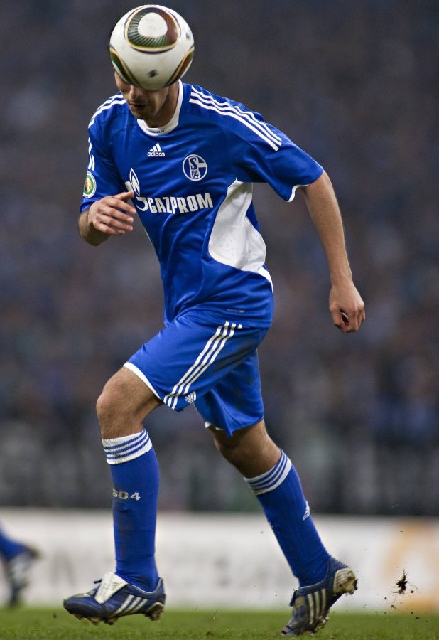 FC Schalke 04 Zambrano.jpg