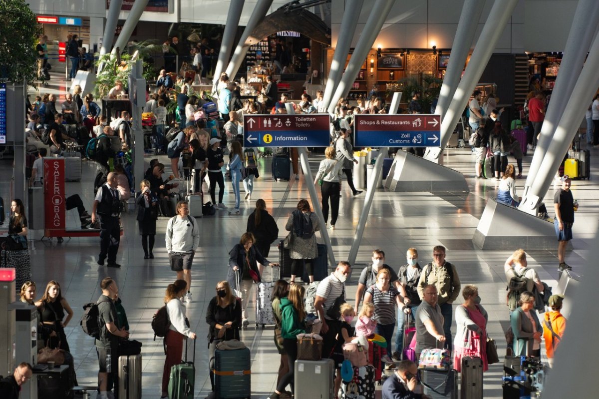 Flughafen Düsseldorf.jpg