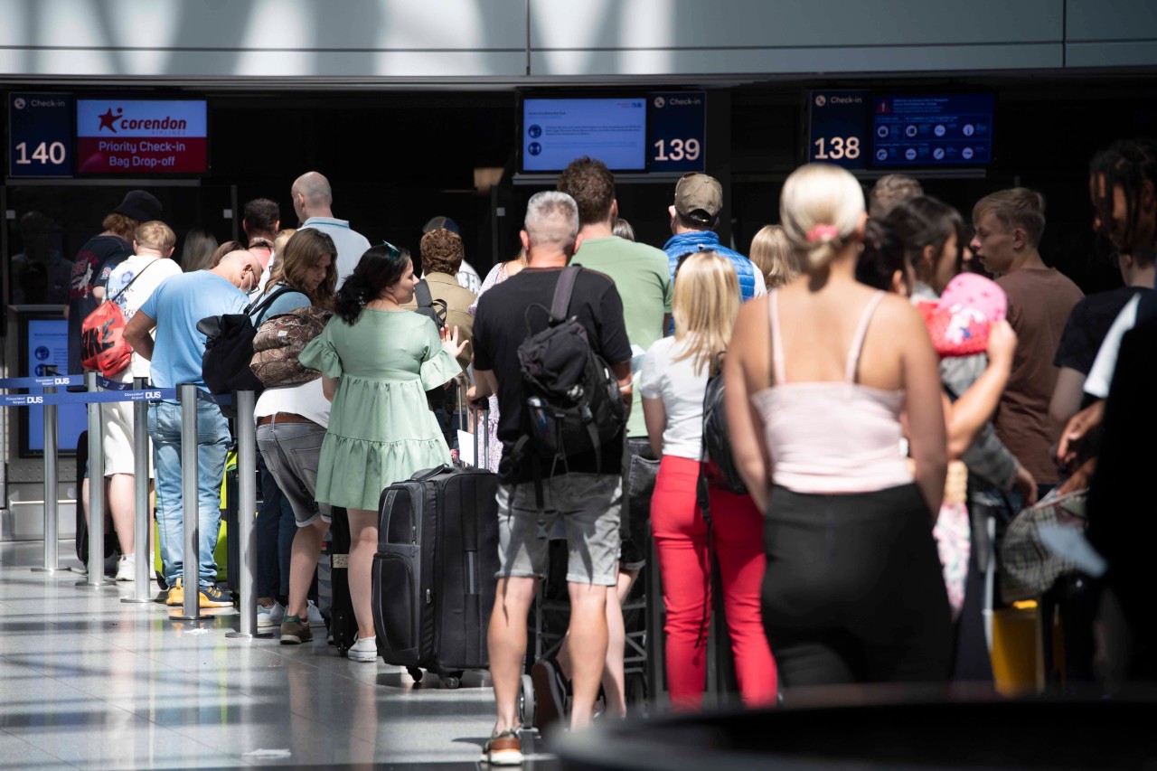 Flughafen Düsseldorf verzichtet auf Gastarbeiter.