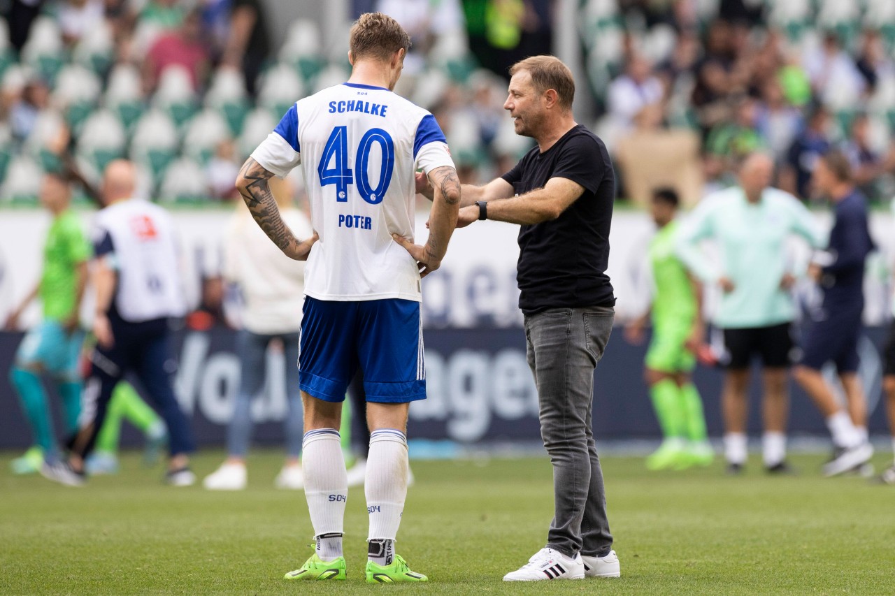 Kramer nach dem Spiel mit Sebastian Polter.