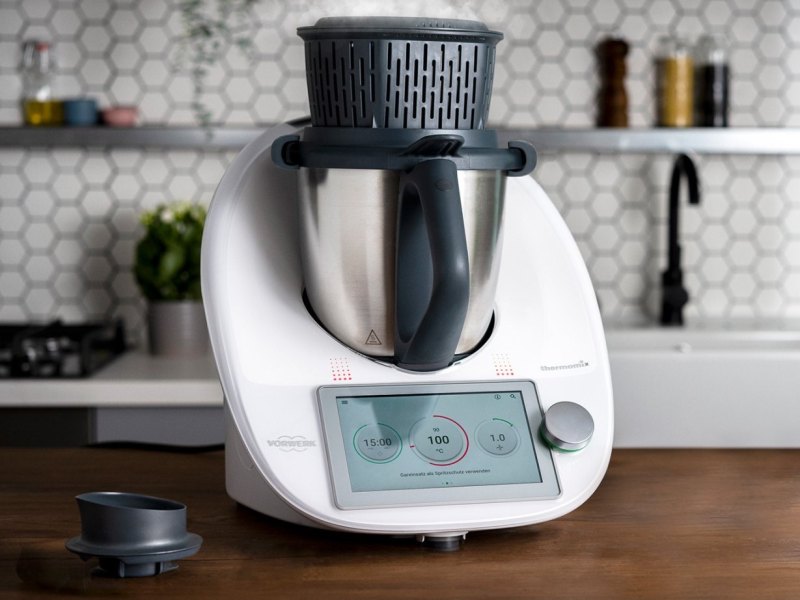 Vorwerk_Thermomix TM6 mit Garkorb 01.jpg