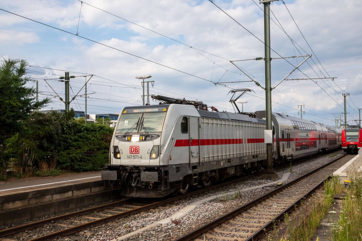 deutsche bahn nrw.jpg