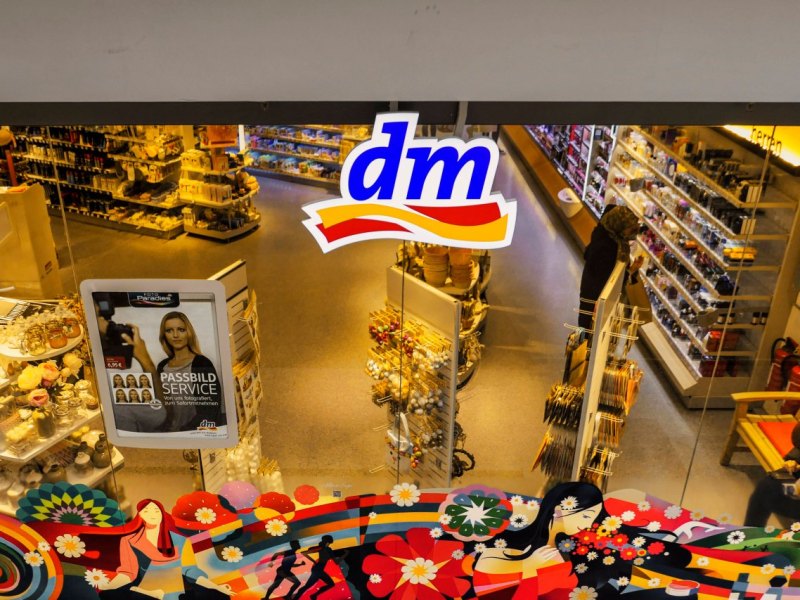 dm