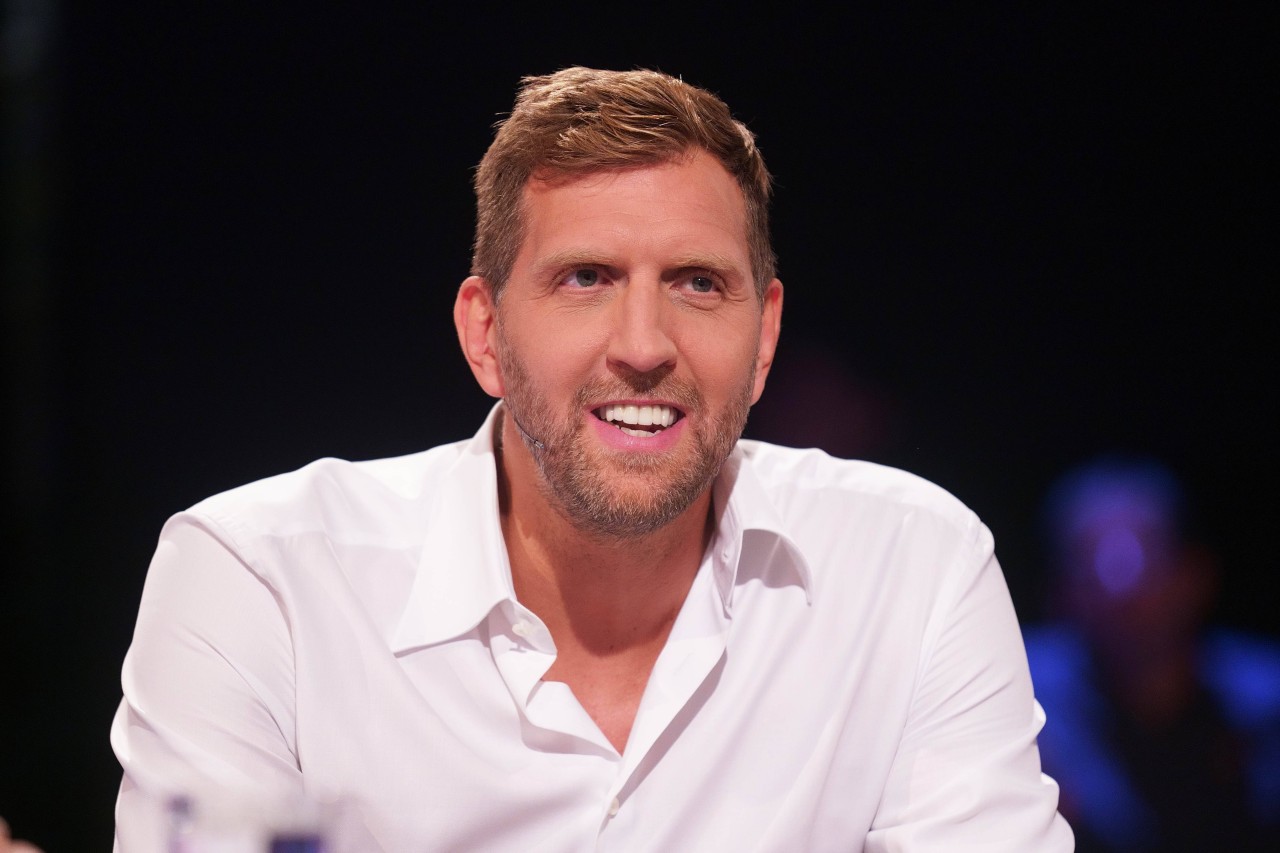 Basketball-Legende Dirk Nowitzki für RTL im Einsatz.