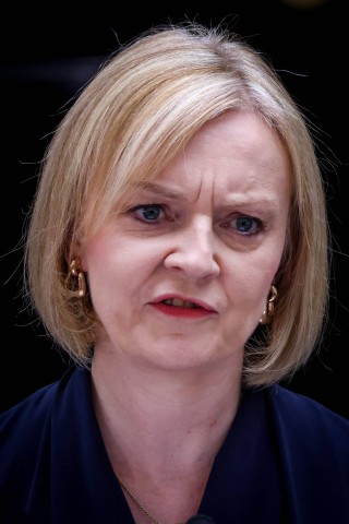 Liz Truss wird in einer Talkshow gefragt, wie sie sich fühlen würde, wenn sie den Atomknopf drücken müsste. Ihre Antwort sorgt für Aufregung.