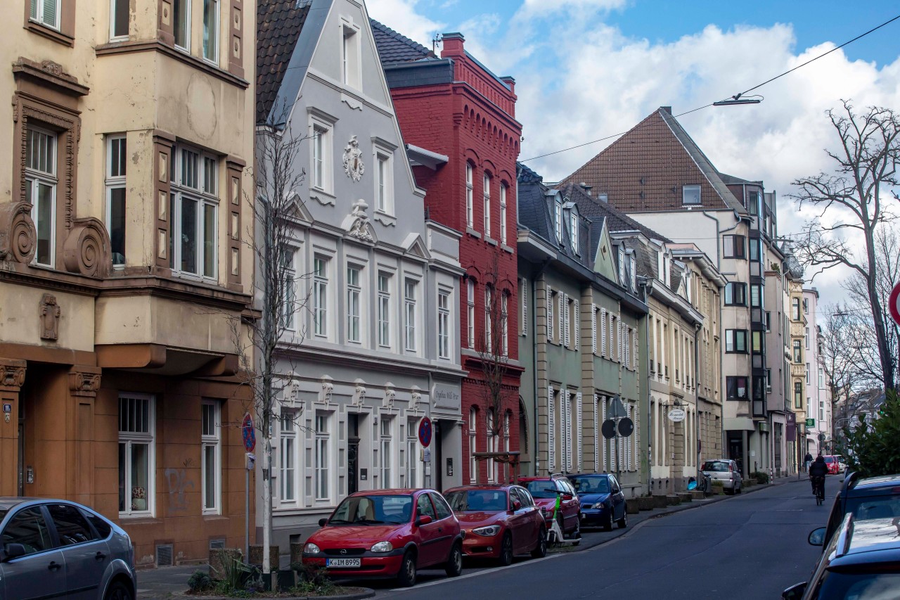 In Mülheim sind Anwohner wütend. Grund dafür sind die Straßenlaternen. (Symbolbild)