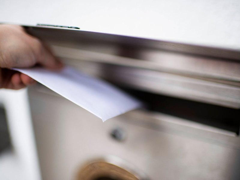 deutsche post.jpg