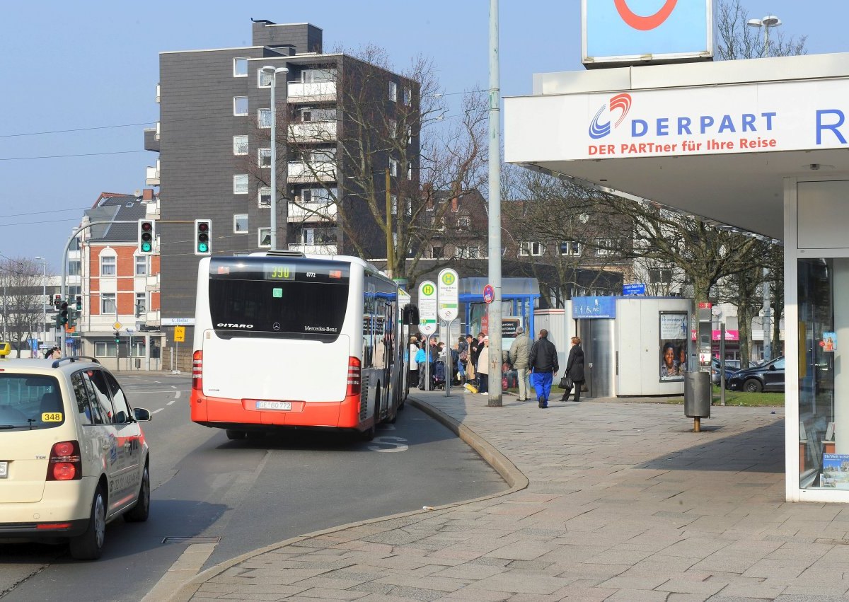 August-Bebel-Platz Wattenscheid.jpg