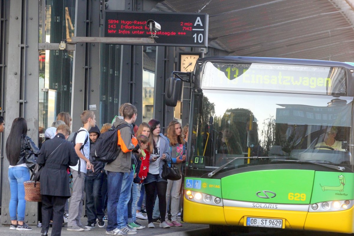 Busverkehr.jpg