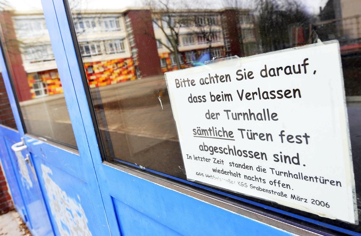 Die Schulleiterinnen der Grundschulen Hebbelstrasse.jpg