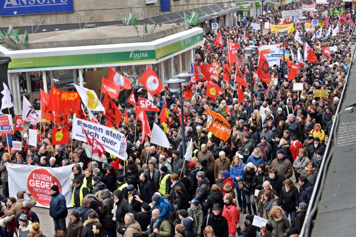 Große Anti-Hogesa-Demo in Essen.jpg