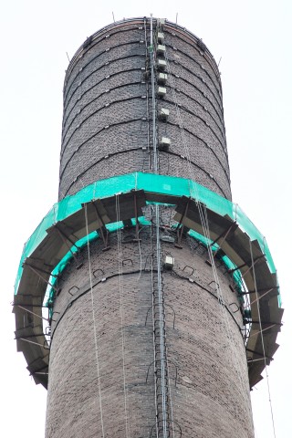 Die sechs Schornsteine an der Kokerei-Allee werden saniert. 