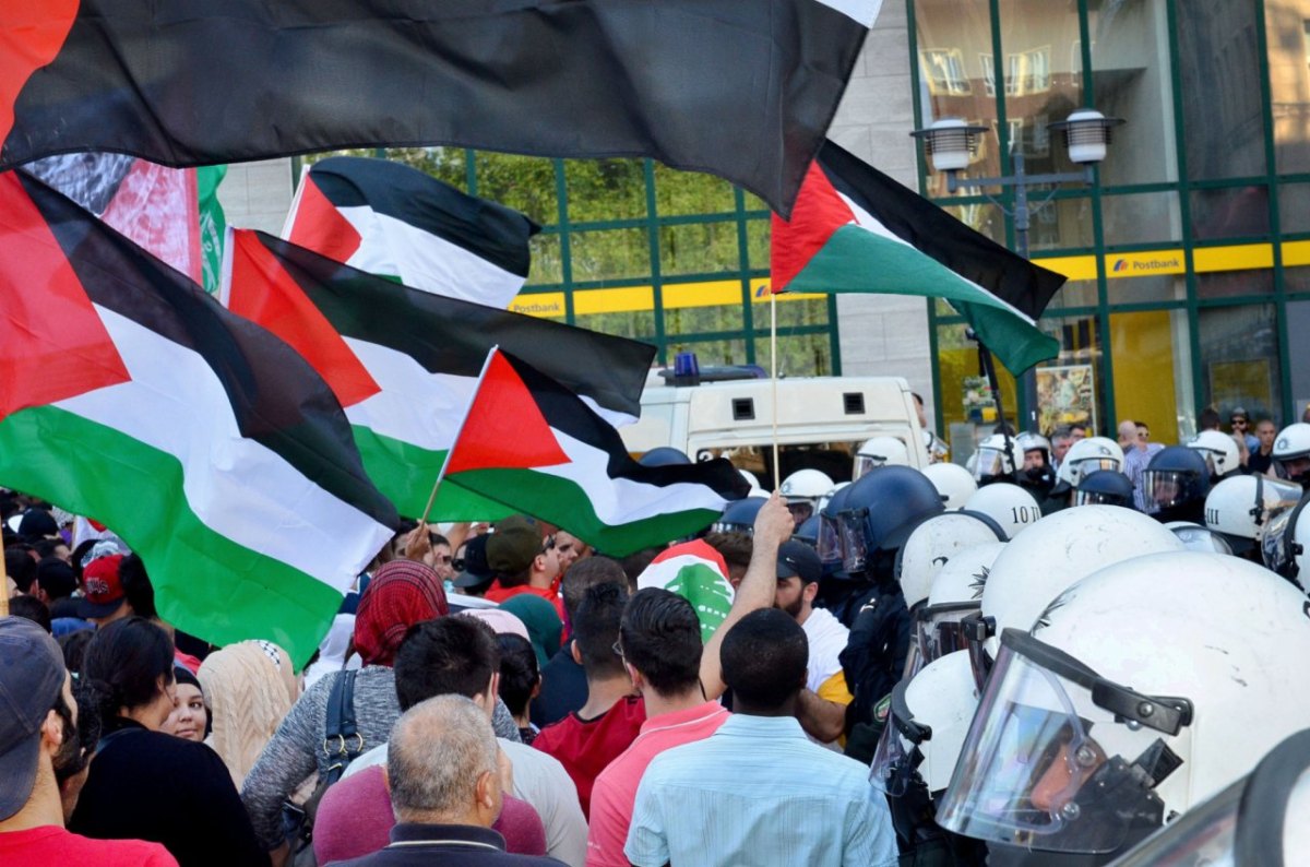 Nahost-Demo in Essen.jpg