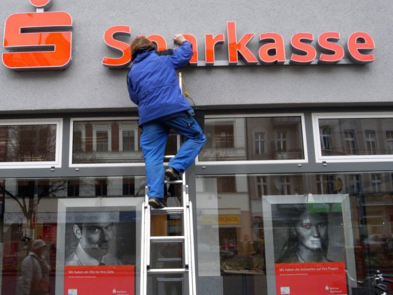 Sparkasse Leuchtreklame.jpg