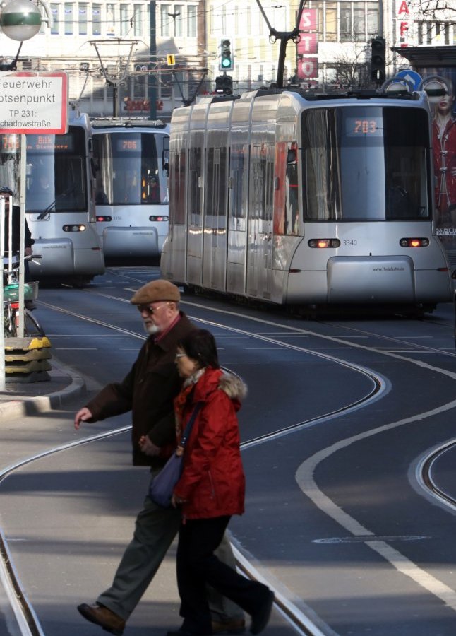 Straßenbahn Düsseldorf.jpg