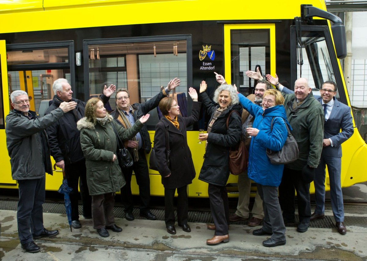 Straßenbahn.jpg