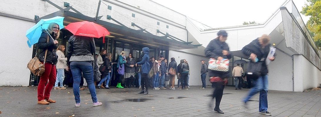 Überfüllte Universität zum Semesterbeginn--656x240.jpg