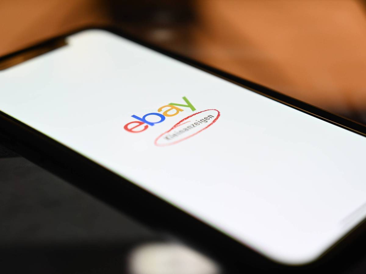 Ebay Kleinanzeigen: Handy mit dem Logo