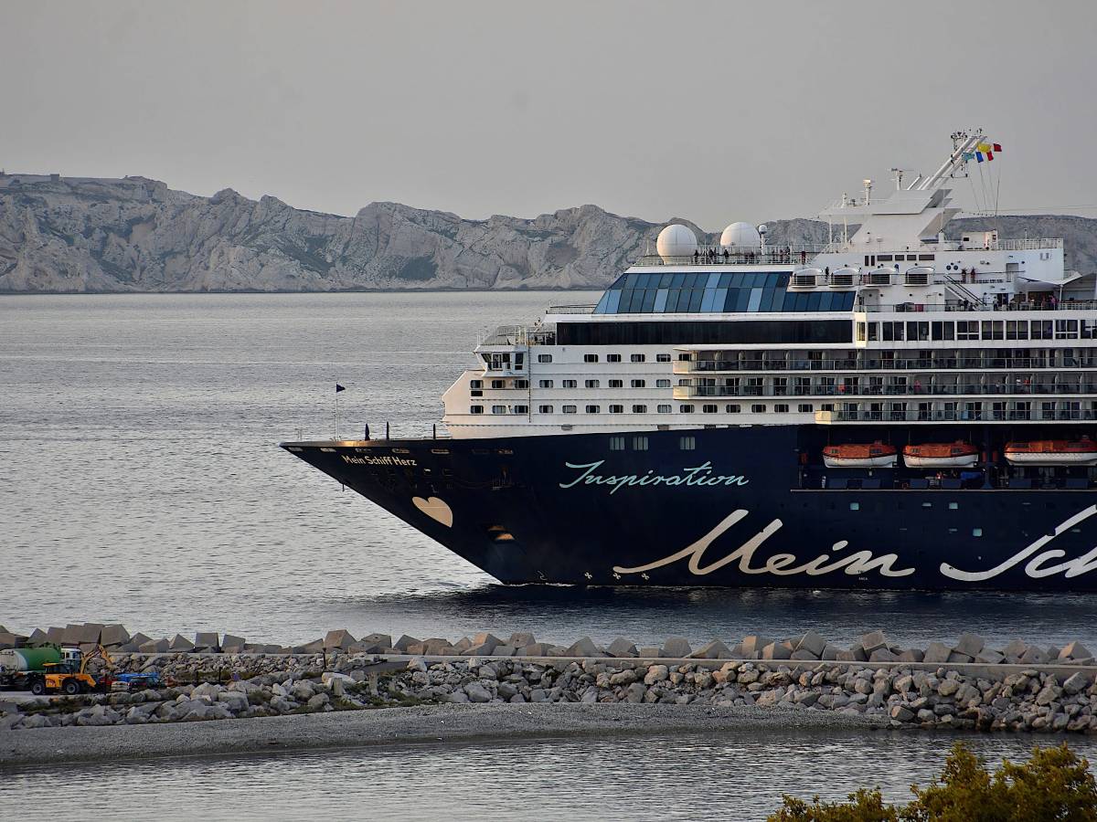 Kreuzfahrt: Ein Dampfer der "Mein Schiff"-Flotte