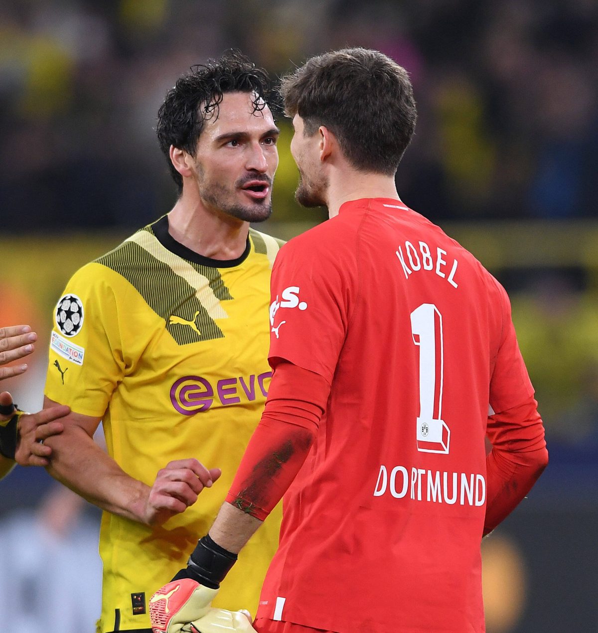 Borussia Dortmund: Kurze Sorge um Mats Hummels und Gregor Kobel.