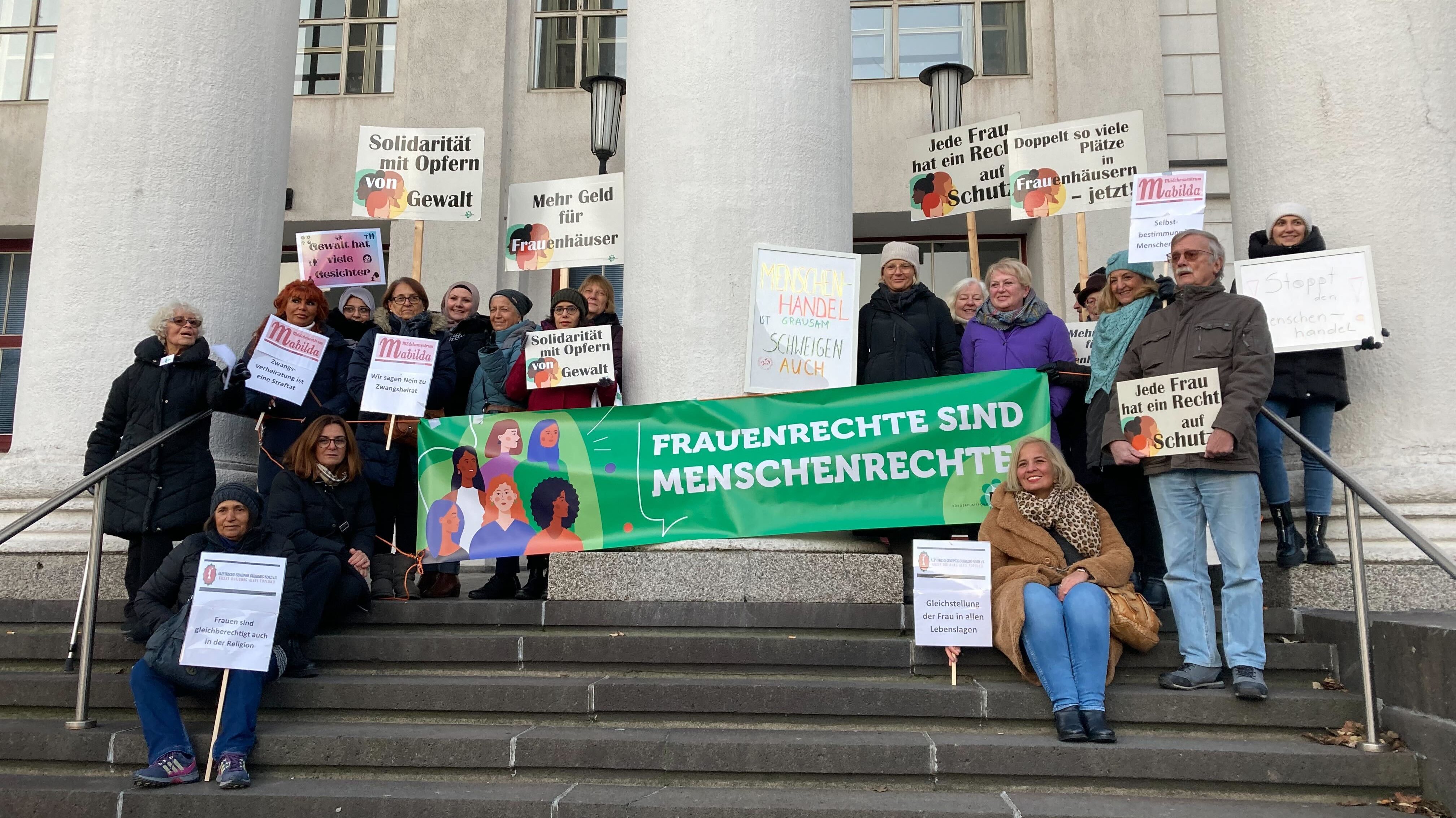 Duisburg Frauenrechtskundgebung