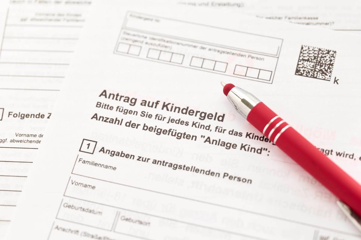 Kindergeld: Familie hat jahrelang zu Unrecht Kindergeld bezogen. Jetzt muss alles auf einmal zurückgezahlt werden!