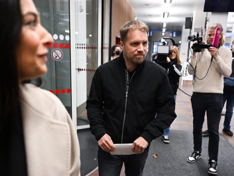 Oliver und Amira Pocher als Zeugen vor Gericht
