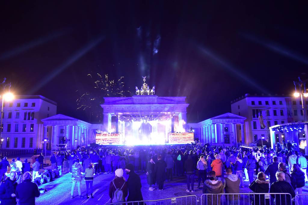 Vor dem Brandenburger Tor gab es einen eingerichteten Bereich für die Zuschauer – 2.500 Menschen hatten dort Platz.