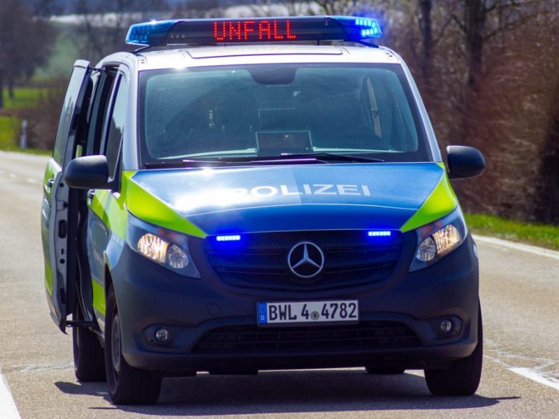 A1 in Richtung Dortmund Unfall Polizei Symbolbild
