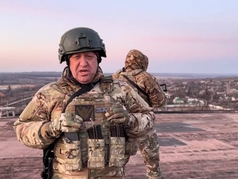 Der Kampf um die ukrainische Stadt Bachmut ist strategisch entscheidend im russischen Angriffskrieg. Vor allem die Wagner-Gruppe kämpft im Gebiet.