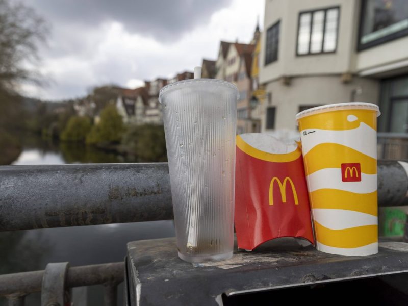 mcdonalds-becher-pfand-mehrweg