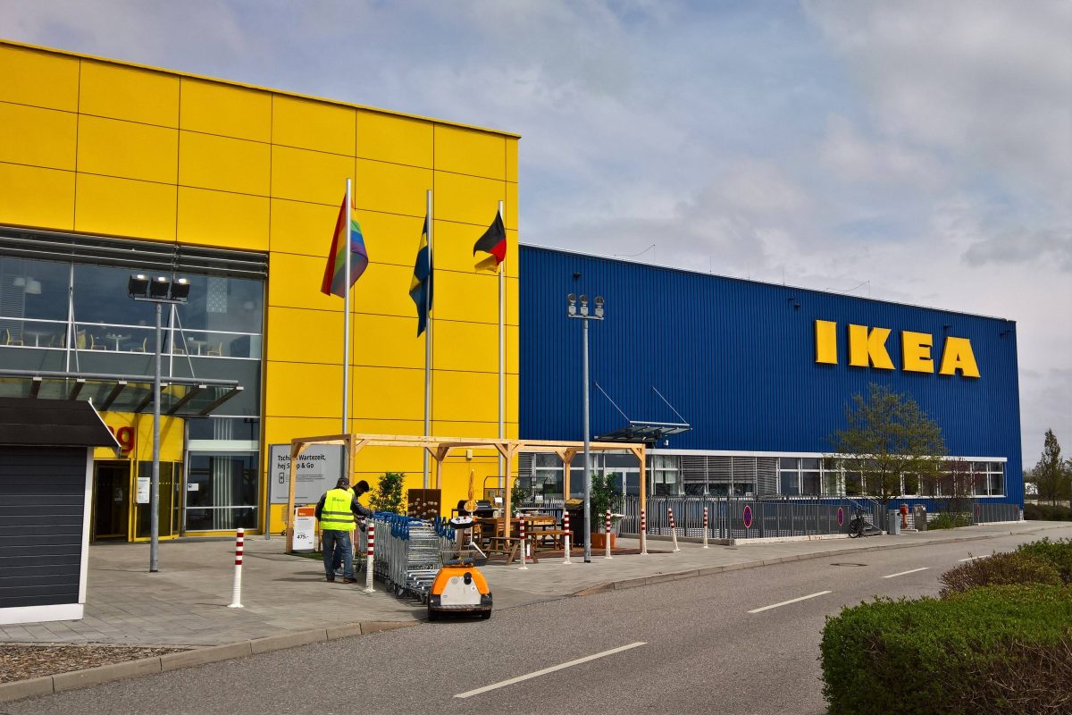 Ikea Möbelhaus Außenansicht