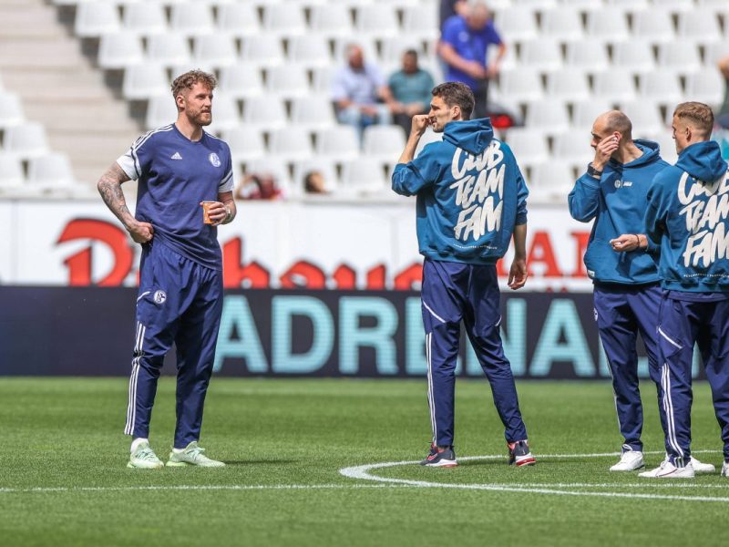 Freiburg - Schalke: Überraschenderweise zeigte sich auch Ralf Fährmann im Breisgau.