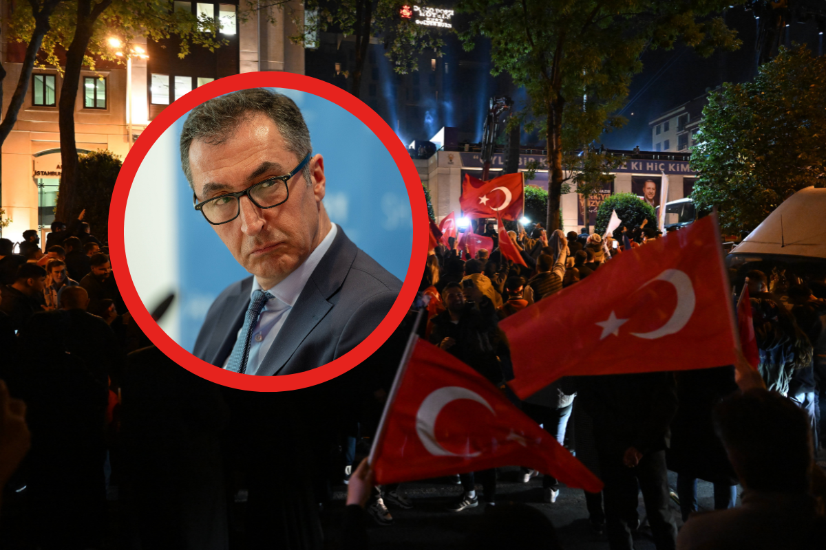 Erdogan: Fast alle Stimmen der Türkei-Wahl sind ausgezählt. Die Wähler müssen voraussichtlich nochmal zur Urne gehen. Kritik kommt von Cem Özdemir.