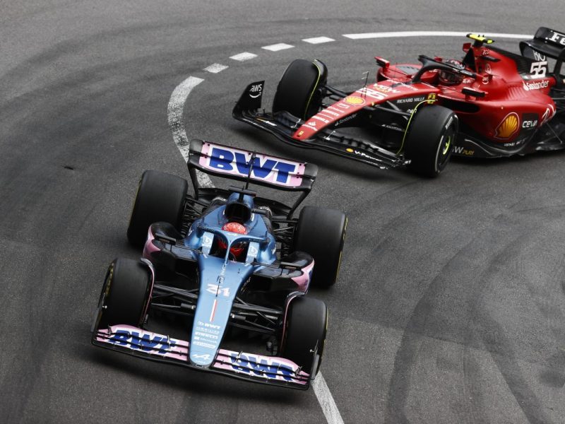 In der Formel 1 gerieten zwei Fahrer aneinander.