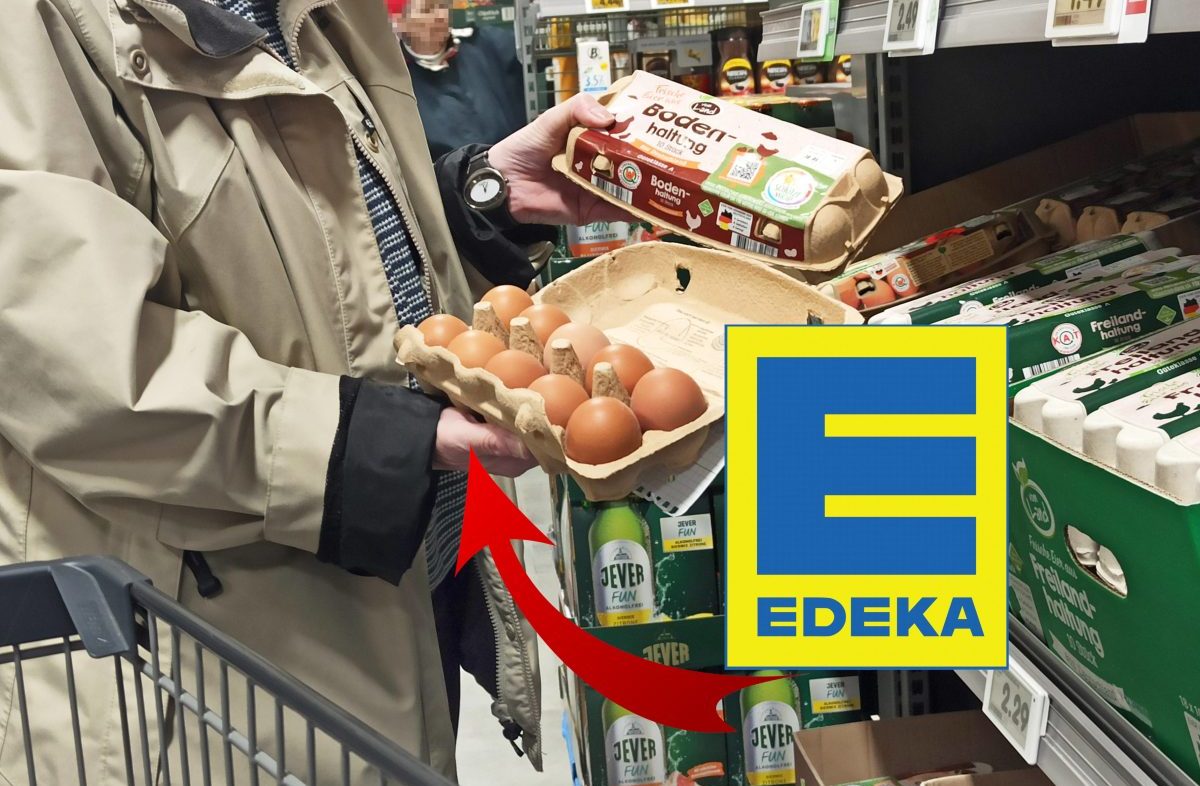 Edeka-Logo, Kunde im Markt hÃ¤lt Eier-Schachtel hoch