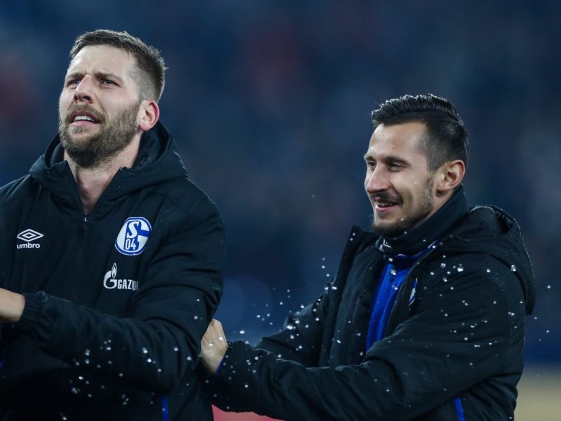 S04