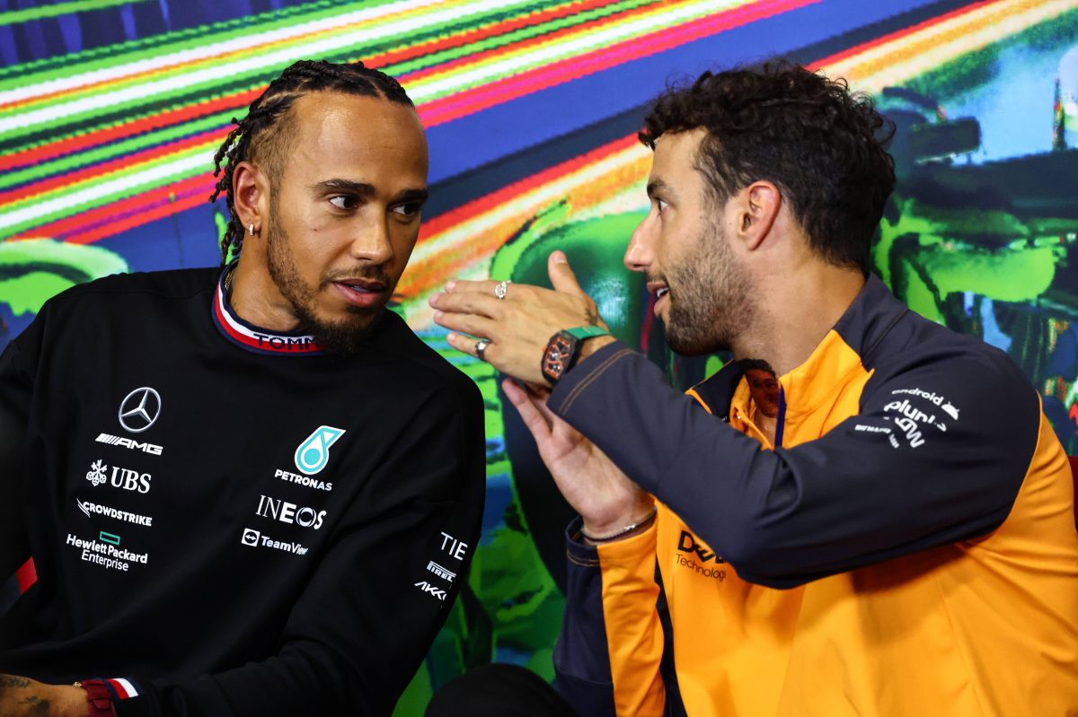 Lewis Hamilton und Daniel Ricciardo im Gespräch