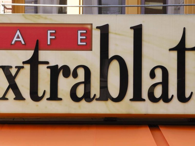 Ruhrgebiet: Nach plötzlichen Schließungen von drei Filialen von Café Extrablatt äußert sich die Unternehmungsführung jetzt mit Update.