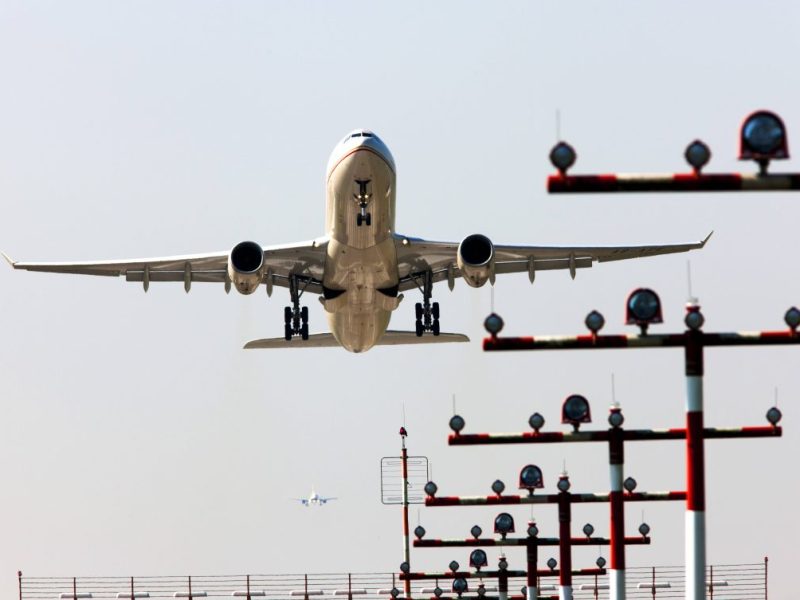 Flugzeug am Flughafen Düsseldorf