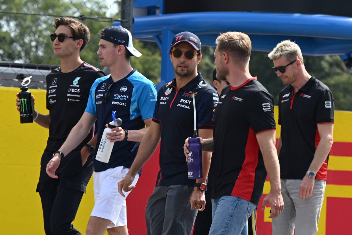 Ein Fahrer steht in der Formel 1 vor dem Aus.