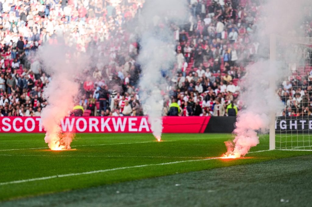 Das Feld stand in Flammen.