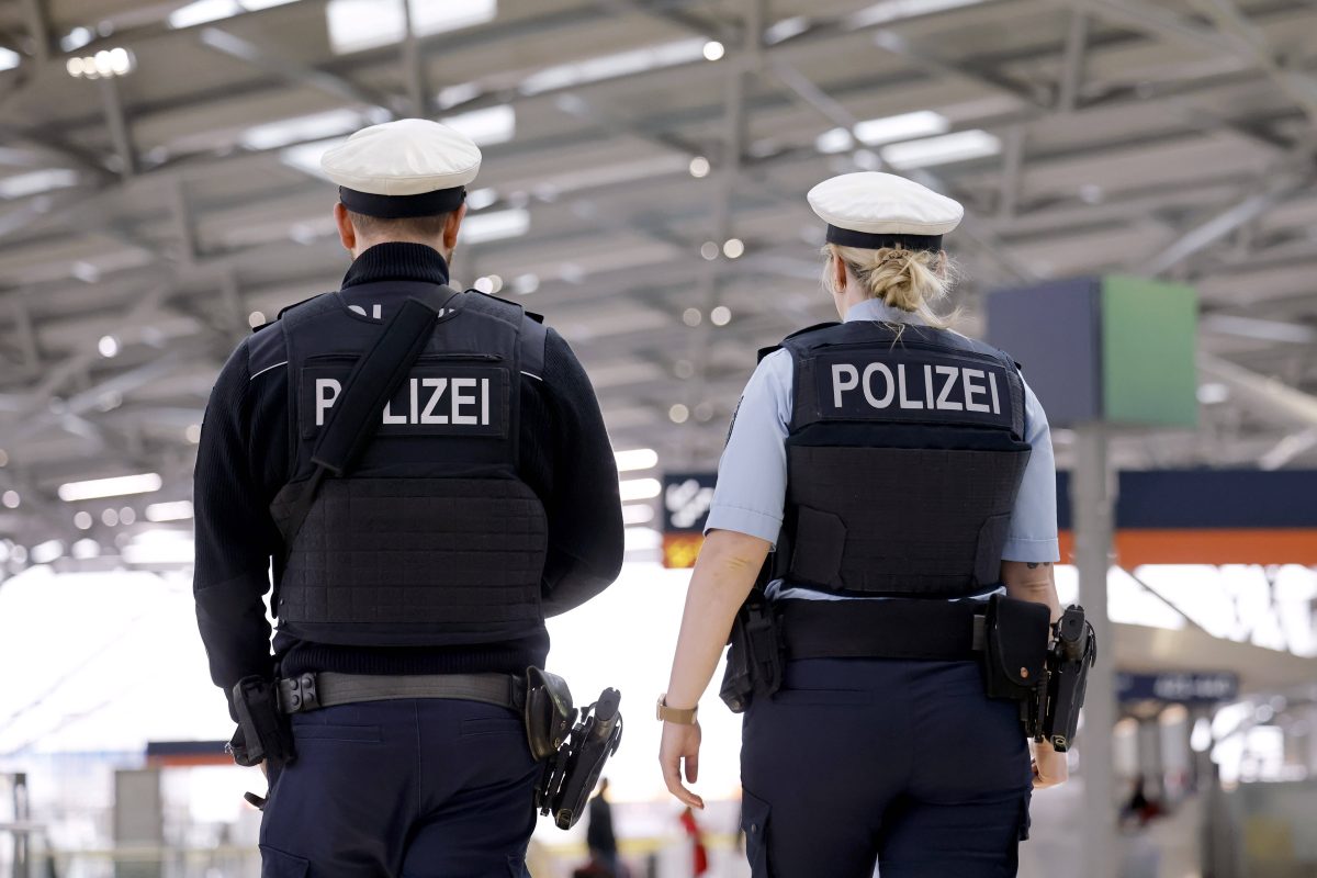 Polizei am Flughafen Köln/Bonn