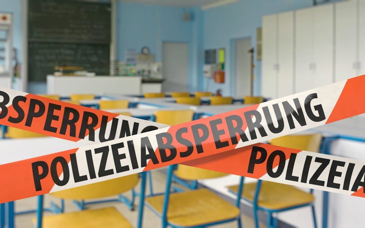 Polizeiabsperrung, Klassenzimmer