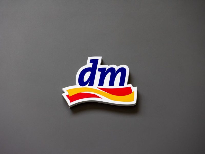dm