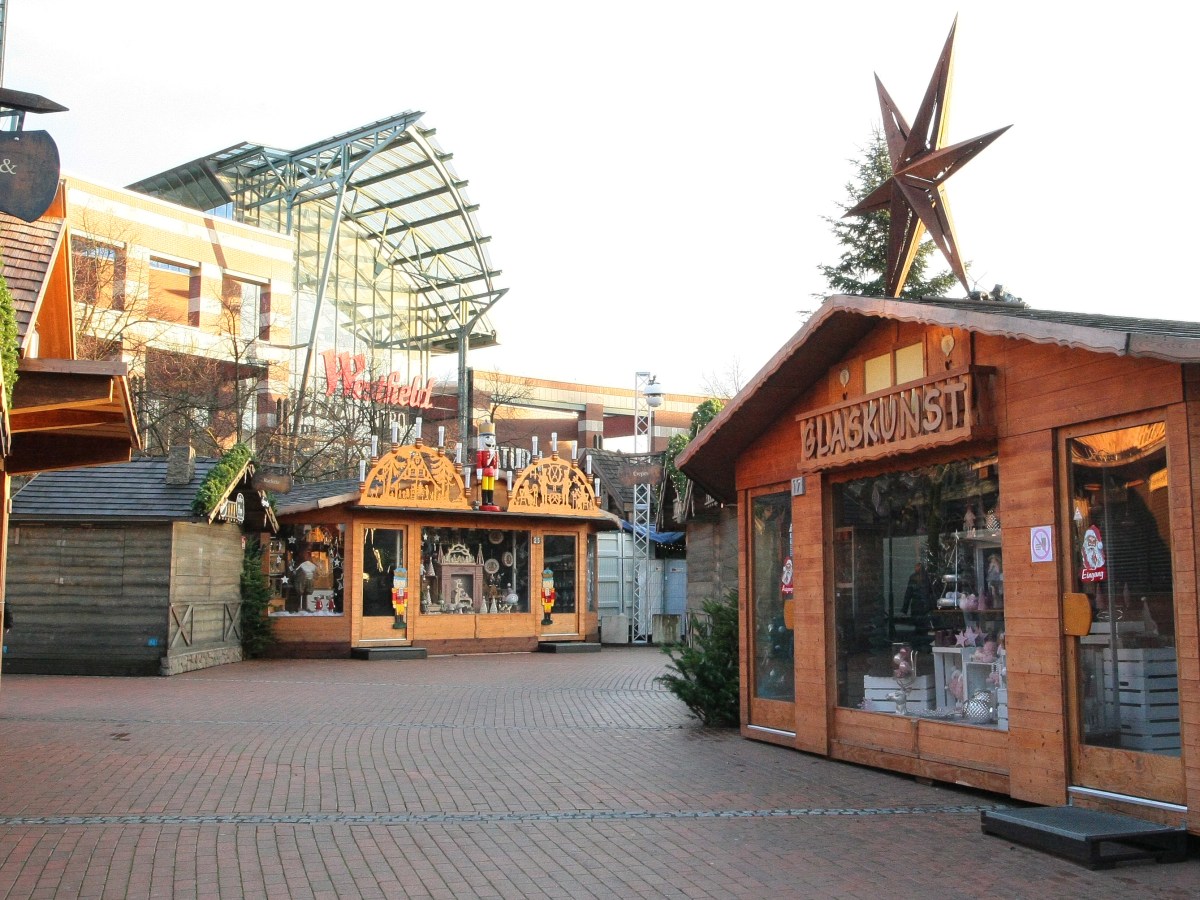 Weihnachtsmarkt am Centro Oberhausen: Letzte Vorbereitungen laufen